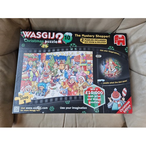 85 - A large collection of Wasgij puzzles, jigsaws, 3D puzzles, etc.