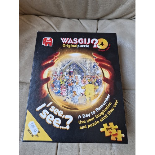 85 - A large collection of Wasgij puzzles, jigsaws, 3D puzzles, etc.