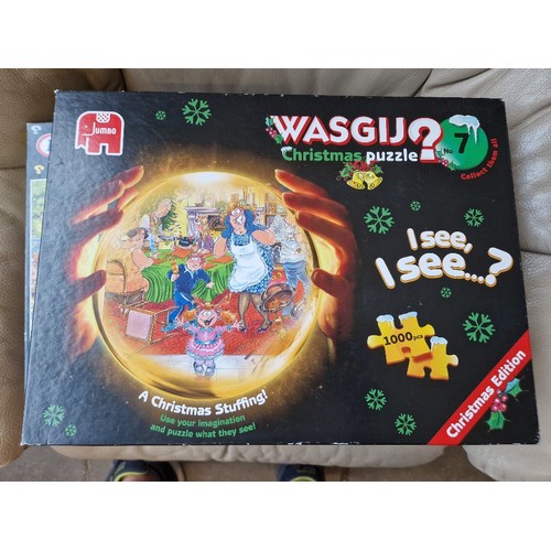 85 - A large collection of Wasgij puzzles, jigsaws, 3D puzzles, etc.