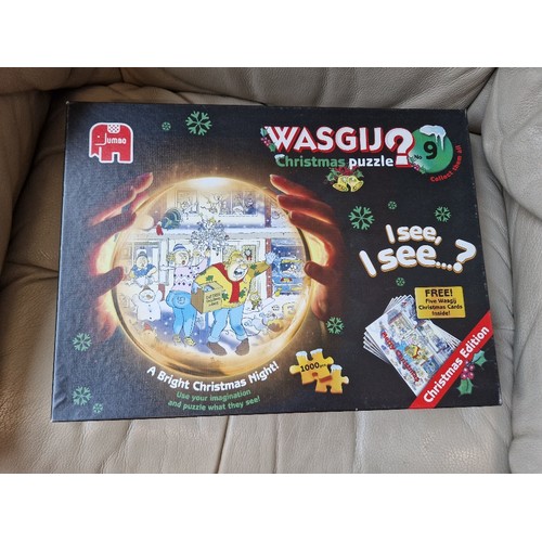 85 - A large collection of Wasgij puzzles, jigsaws, 3D puzzles, etc.