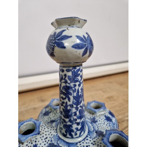 76 - A Chinese 19th century porcelain tulip vase, underglaze blue and white decoration, height 24cm.