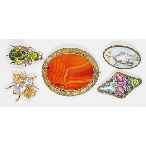 187 - A group of five antique/vintage brooches comprising two bee brooches, two enamel brooches and a vict... 