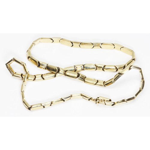 165 - A 9ct yellow gold hollow link necklace, import marks, 46cm, weight 21g.