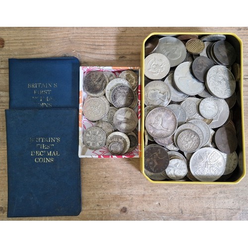 558 - A collection of assorted coins including silver, half crowns, florins, copper etc.