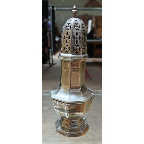 576 - A hallmarked silver sugar shaker, weight 4ozt.