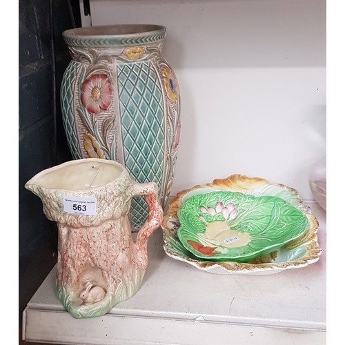 563 - A mixed lot of ceramics including H J Wood majolica vase, Sylvac jug, Royal Winton majolica dish and... 