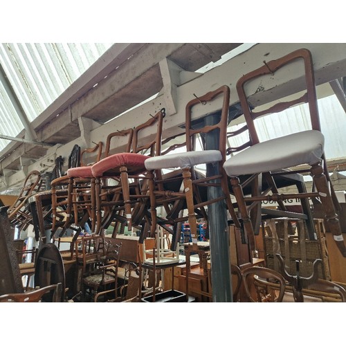 991 - Seven various chairs, two pairs of bedroom chairs, carved wood dining chairs, etc.