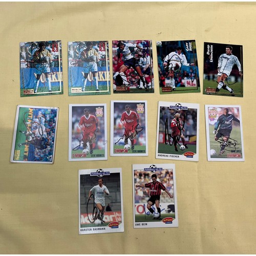 710 - A box of several hundred football cards, many of them are signed and from a personal collection.