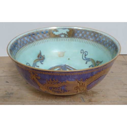 279 - A Wedgwood Dragon lustre bowl, diameter 21cm.