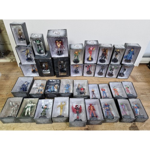 471 - A box of assorted DC metal figures.