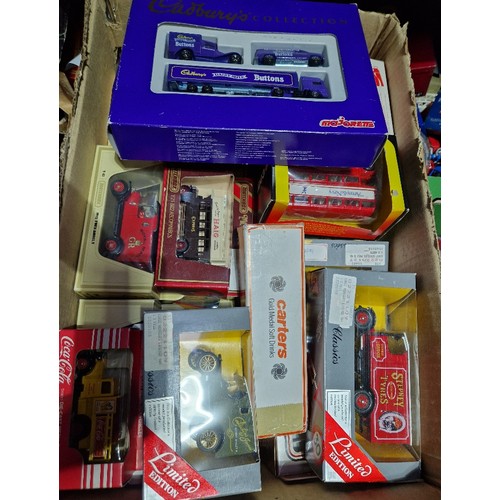 485 - A box of die cast model vehicles to include Lledo/Days Gone & Corgi, all in original boxes.