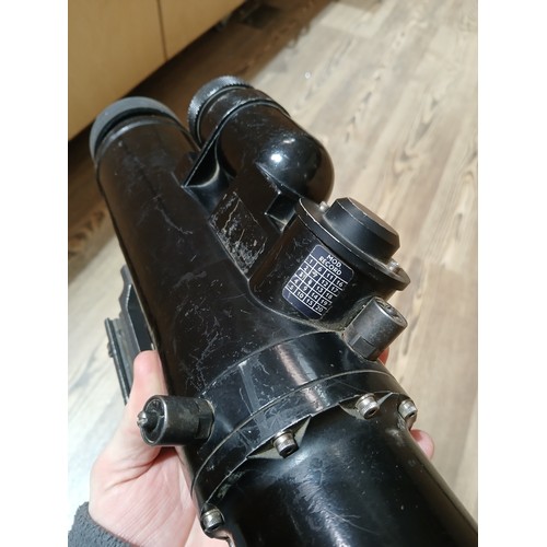 53 - A Starlight AN/PVSI type rifle night scope, length 43cm.