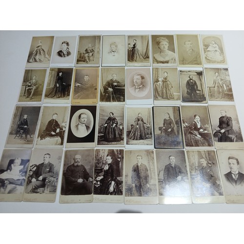 164 - A collection of over 300 CDV cabinet cards, 6.5cm x 10.5cm, many named with photographer details ver... 