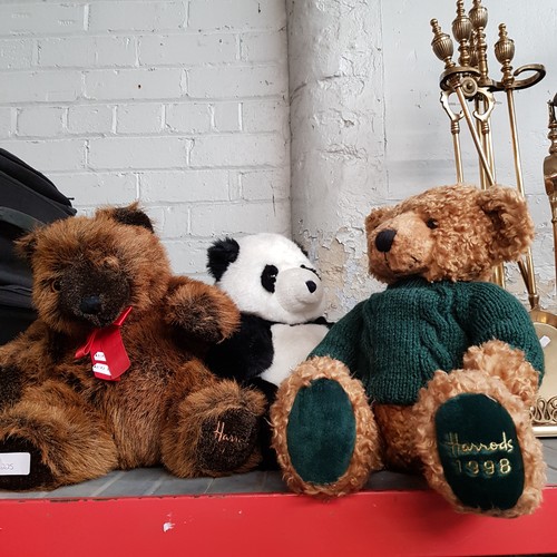 225 - Three Harrods Christmas bears, 1992, 1993 & 1998.