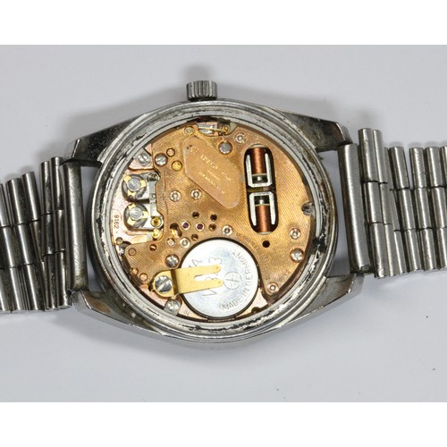 153 - OMEGA, a stainless steel Electronic Seamaster Chronometer, ref. 198.001, cal. 1250, case diameter 36... 