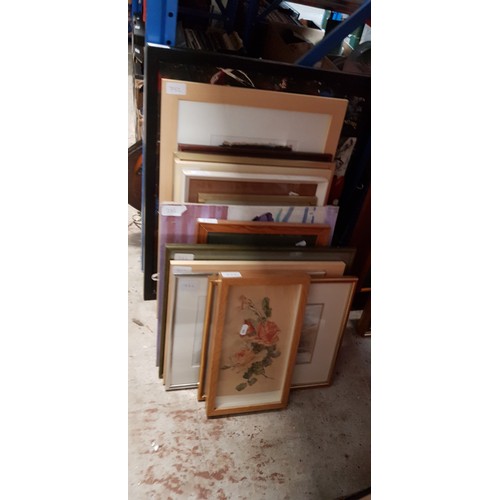 752 - Various original works including Rosemary Owen (British, 20th century) watercolours, Gill Wilson pap... 