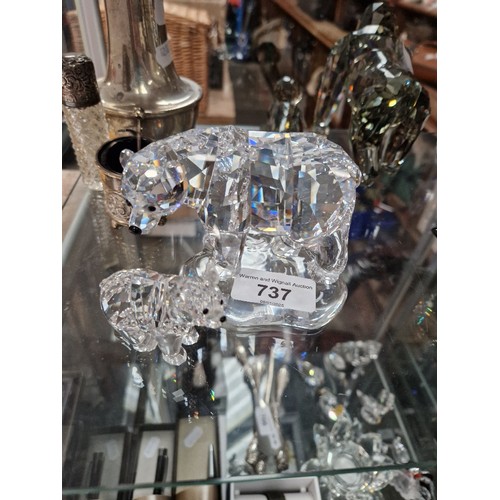 737 - Swarovski Crystal polar bear and cub