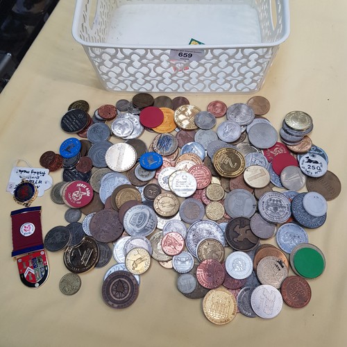 659 - A tub of medallions etc