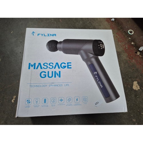70 - A Fylina massage gun