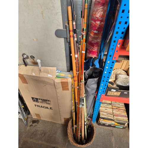 116 - A group of 10 assorted fishing rods.