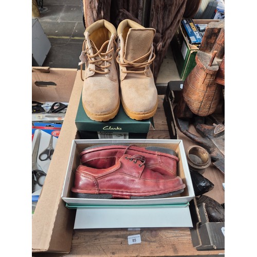 85 - 5 pairs of shoes/boots - black leather Clarks gents size 7; brown gents sandals (used) size 8; Reebo... 