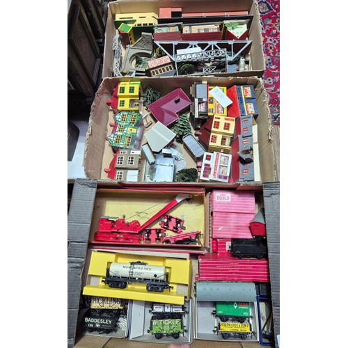 Lot 589       