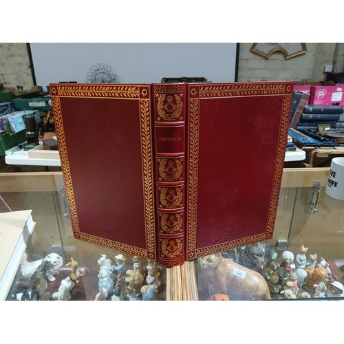 411 - Der Peterborough Psalter facsimile, with accompanying commentary, limited edition, number 256/680, Q... 