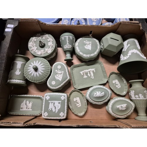 323 - A box of assorted green Wedgwood Jasperware.