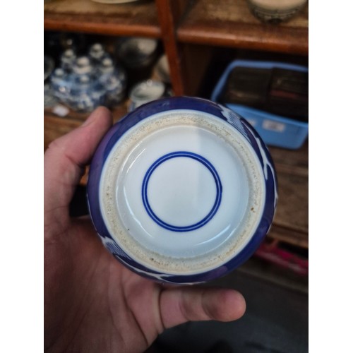 31 - A collection of blue and white oriental ceramics