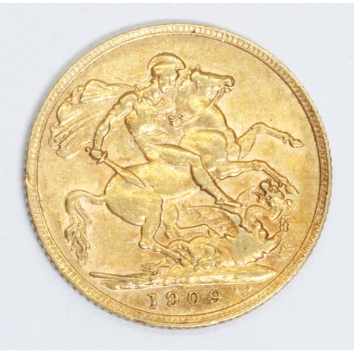165 - Edward VII 1909 sovereign, 10% buyer's premium (inclusive of VAT), normal online bidding fees apply.
