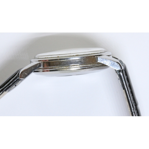 228 - OMEGA, a stainless steel Seamaster wristwatch, ref. 2846/8-1SC, cal. 501, case diameter 34mm, 20 jew... 