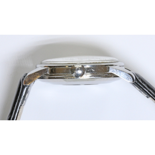 228 - OMEGA, a stainless steel Seamaster wristwatch, ref. 2846/8-1SC, cal. 501, case diameter 34mm, 20 jew... 