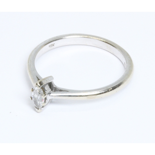 145 - An 18ct white gold diamond ring, gross weight 2.9g, size O, 10% buyer's premium (inclusive of VAT), ... 