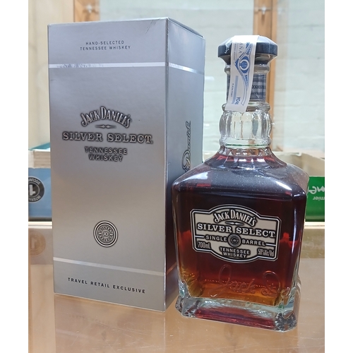 201 - Jack Daniels Silver Select Single Barrel whisky, 700ml, sealed with box.