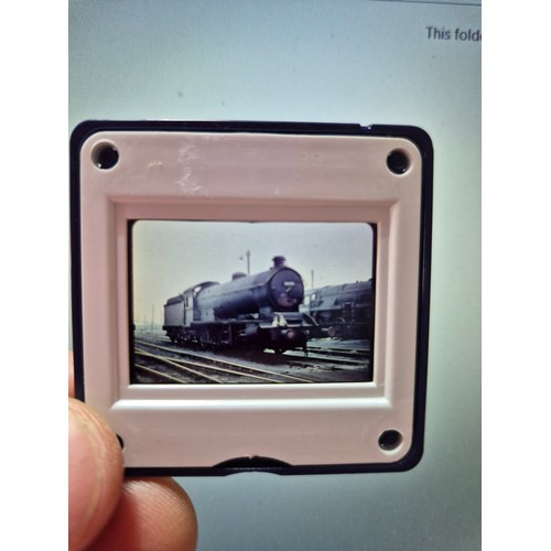 190E - A collection of railway related photographic slides.