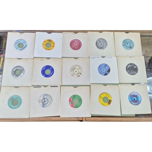 405A - A box of assorted Northern Soul 45s, 100+