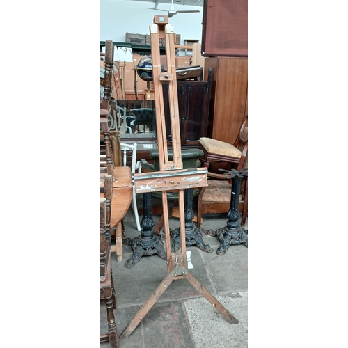 706 - A vintage Rowney artist's easel.