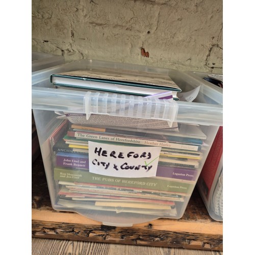 105 - A collection of mainly public transport and tourism related books and ephemera, mainly late 20th/ear... 