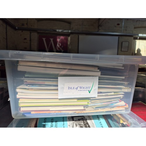 106 - A collection of mainly public transport and tourism related books and ephemera, mainly late 20th/ear... 