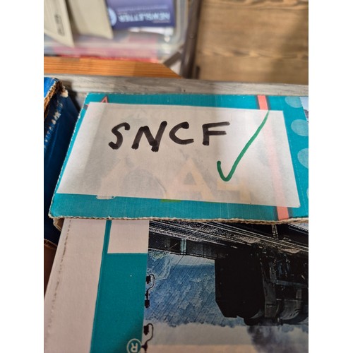 113 - A collection of mainly public transport and tourism related books and ephemera, mainly late 20th/ear... 