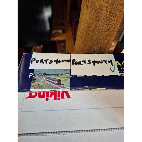 115 - A collection of mainly public transport and tourism related books and ephemera, mainly late 20th/ear... 