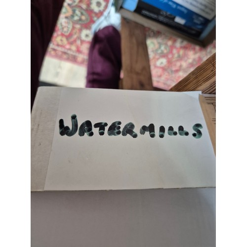 115 - A collection of mainly public transport and tourism related books and ephemera, mainly late 20th/ear... 