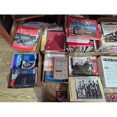 117 - A collection of mainly public transport and tourism related books and ephemera, mainly late 20th/ear... 