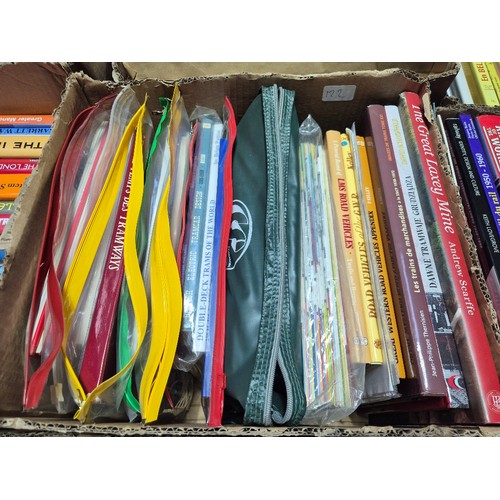 122 - A collection of mainly public transport and tourism related books and ephemera, mainly late 20th/ear... 