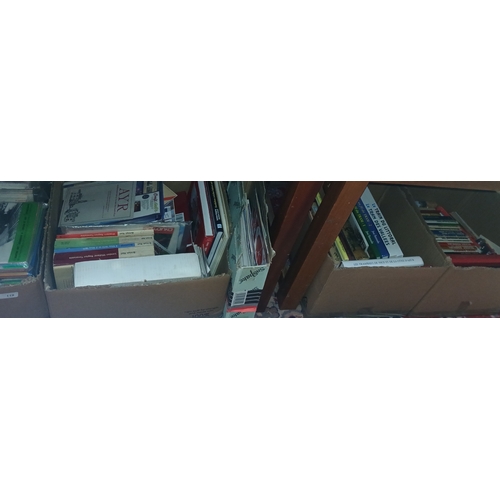 285 - A collection of mainly public transport and tourism related books and ephemera, mainly late 20th/ear... 