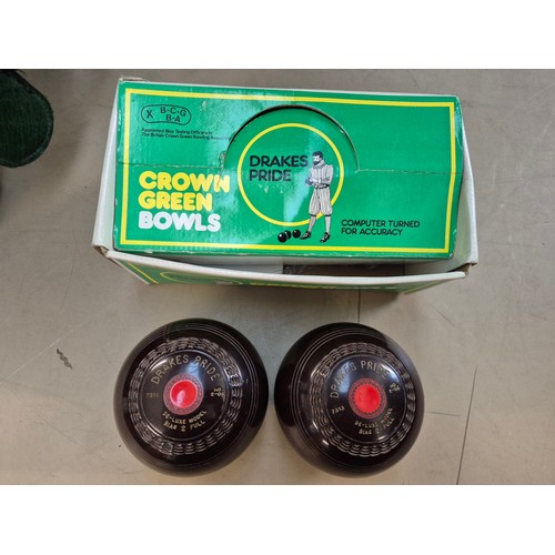 164 - A Bush portable record player, a pair of Drake's Pride crown green bowls, and a pair of Thomas Taylo... 