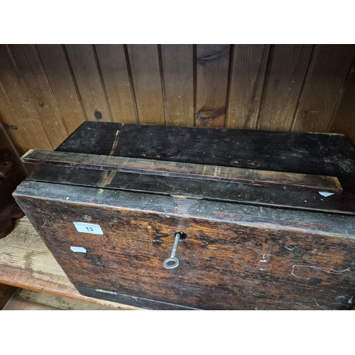 13 - An engineers toolbox complete with taps and dies