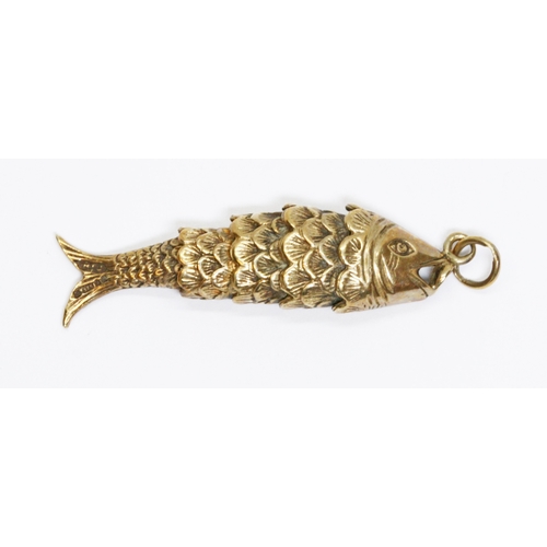 36 - A 9ct gold articulated fish charm, hallmarked; sponsor 'RJ', London 1976, weight 6.3g, length 45mm.