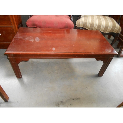 102 - Household Cherry Wood Coffee Table (USA) Code AM6739P