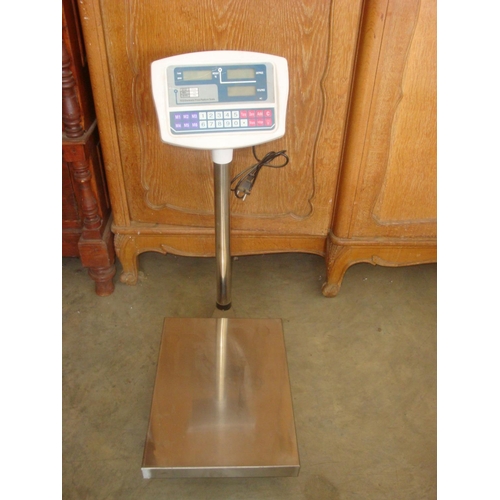 81 - TCS Electronic Scales 150kg